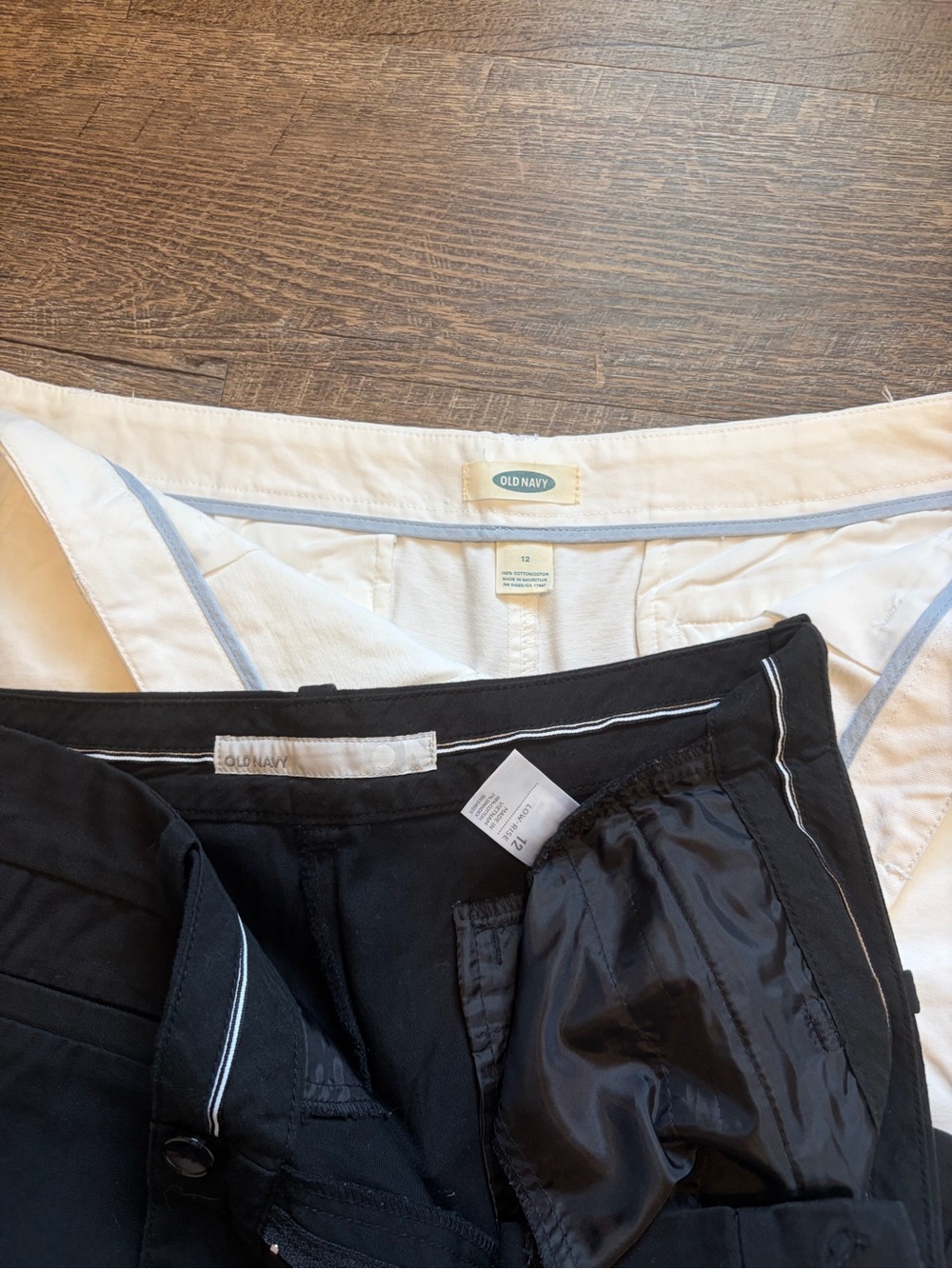 Old Navy Chino Shorts Bundle - Picture 3 of 6